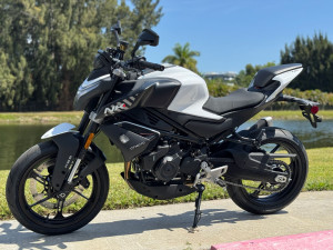 2024 CFMOTO 450NK