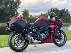 2024 Suzuki GSX-S1000GT+