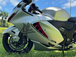  Suzuki  Hayabusa