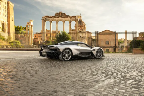 Aston Martin Rome Launch | Expanding Italian Presence