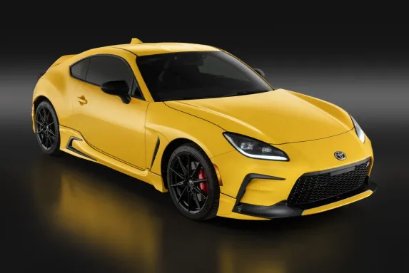2026 Toyota GR86 Review | Price, Specs & Yuzu Edition