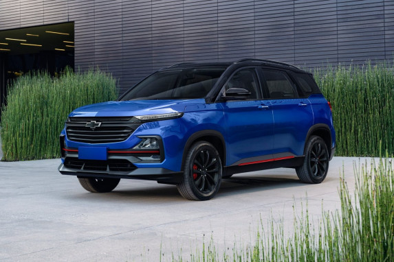 2026 Chevrolet Captiva Midnight Edition Launches in UAE