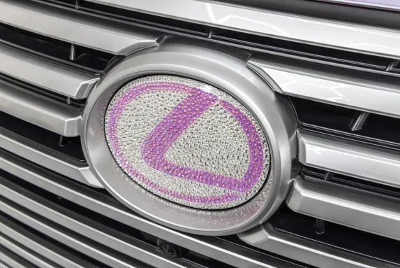 Lights, Mirror, Action: Lexus Debuts the Glam LX
