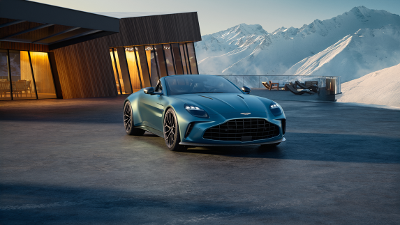 New Aston Martin Vantage Roadster: Open-Air Thrills in Dubai