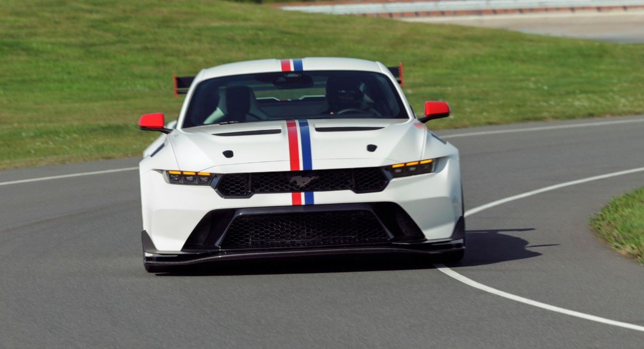 Mustang GTD Spirit of America – Ultimate Performance & Legacy