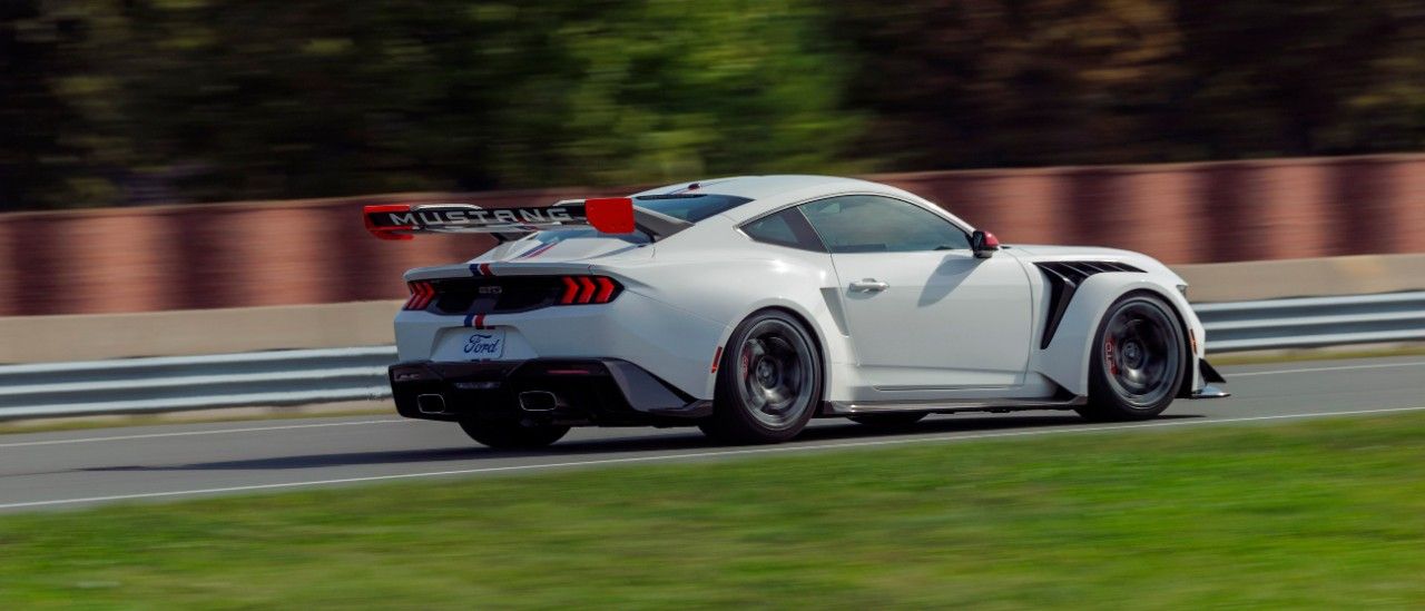Mustang GTD Spirit of America – Ultimate Performance & Legacy