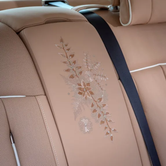 Rolls-Royce Phantom Dentelle: Celebrating Haute Couture Artistry in Dubai