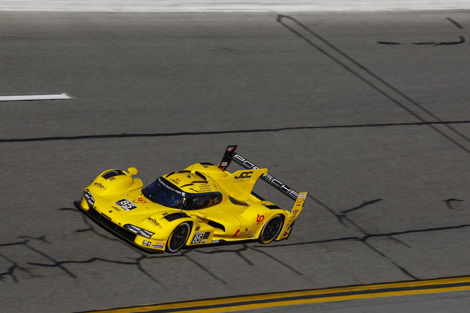 Porsche 963 Shines at 24 Hours of Daytona