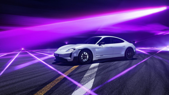 Experience the Electrifying Speed of Light with David Guetta & Porsche