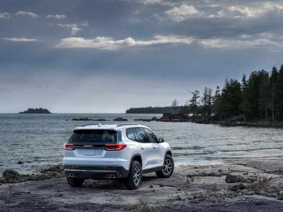 All-New GMC Acadia Arrives in the Middle East – Redefining Premium SUVs