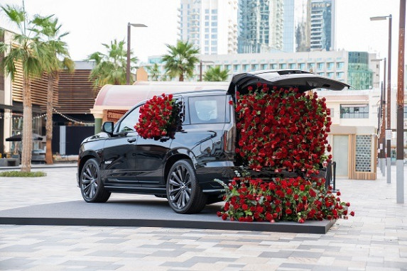 Cadillac Escalade-V Celebrates Valentine’s Day in Dubai