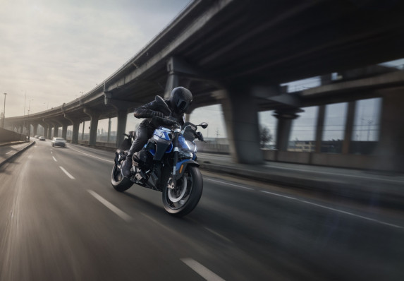 BMW R 1300 R in Dubai | Dynamic Used BMW Motorcycles
