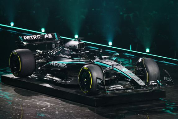 Mercedes-AMG PETRONAS Unveils 2025 F1 Livery