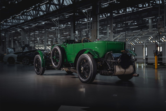Bentley Unveils Speed Six Continuation & Continental GTC at Retromobile