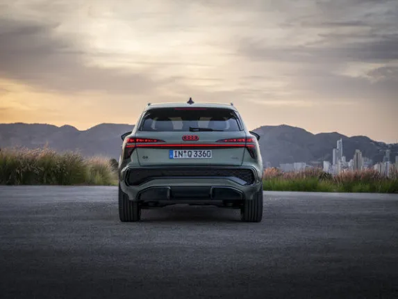 Versatile & Sporty: Discover the New Audi Q3 in Dubai