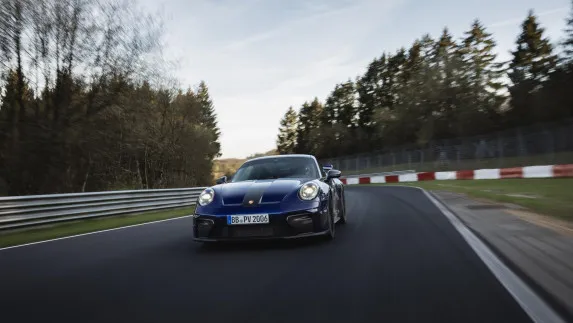 2025 Porsche 911 GT3 Sets Nürburgring Record