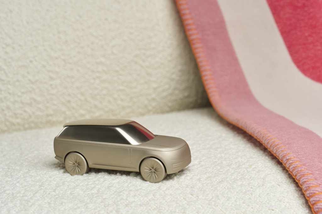 Range Rover London Collection: Timeless Craftsmanship