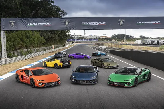 Four Hundred Shades of Lamborghini: The Art of Personalization