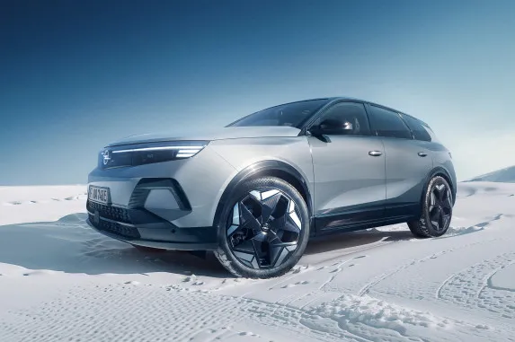 OMG! Opel GSE World Premieres at IAA 2025