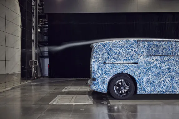 Mercedes-Benz VLE Sets New Efficiency Standards