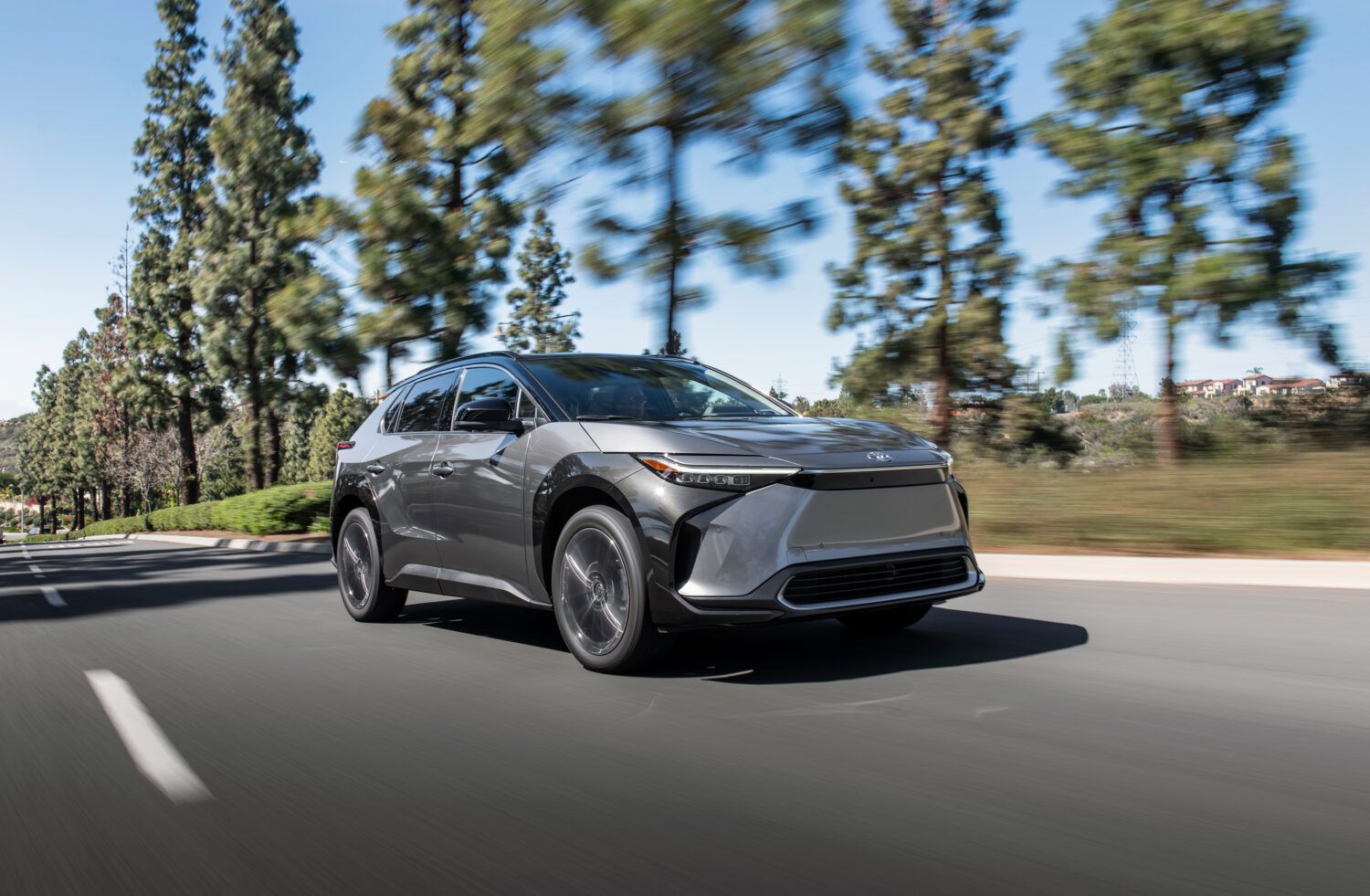 2025 Toyota bZ4X BEV: Affordable Electric SUV with New Nightshade Edition