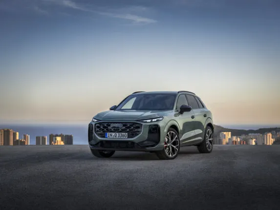 Discover the New Audi Q3 2025: Hybrid Power & Advanced Tech