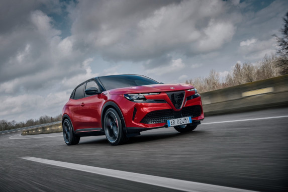Alfa Romeo Junior 2025: Record-Breaking Sales & Future