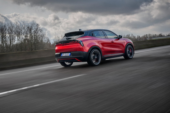Alfa Romeo Junior 2025: Record-Breaking Sales & Future