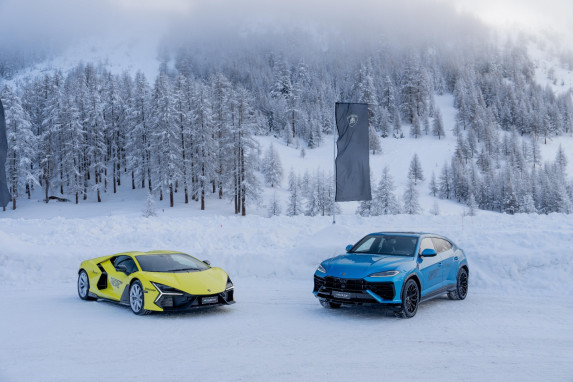 Lamborghini Accademia Neve Celebrates 10 Years of Thrilling Performance