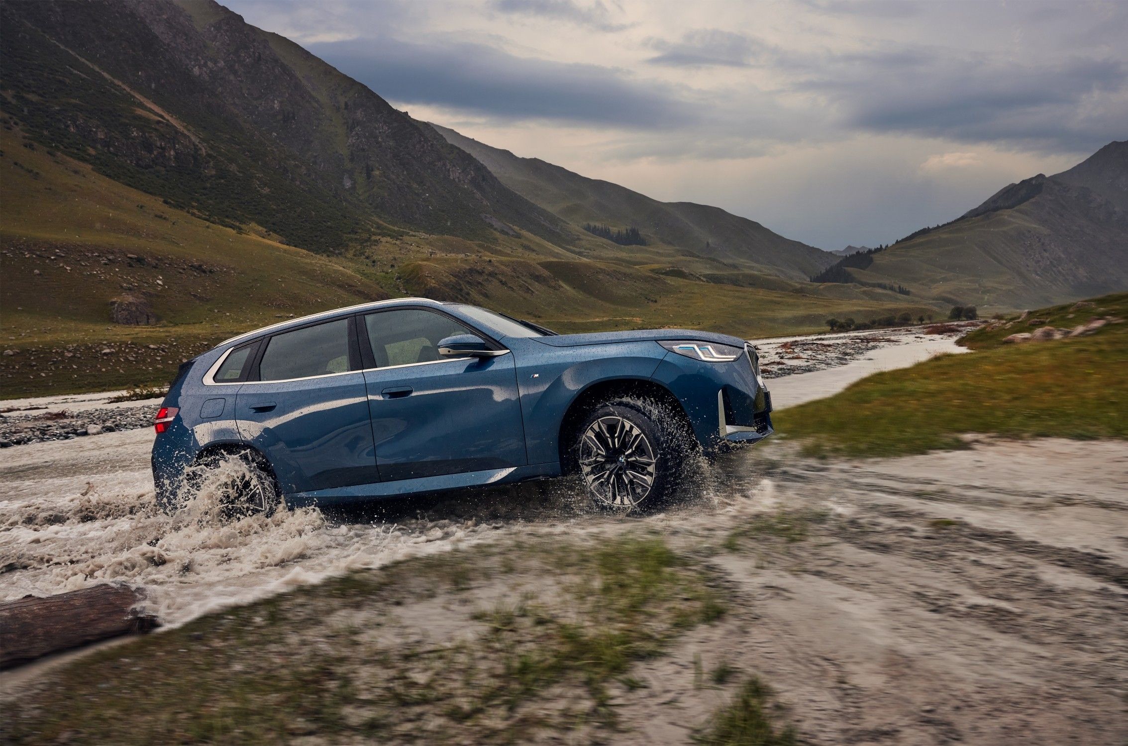 Exclusive BMW X3 Extended Wheelbase Launched – Luxury & Performance