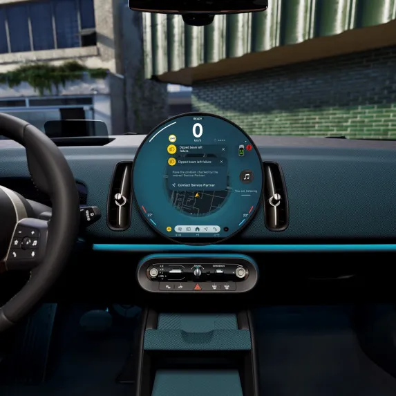 Proactive Care: MINI Enhances Customer Service Experience