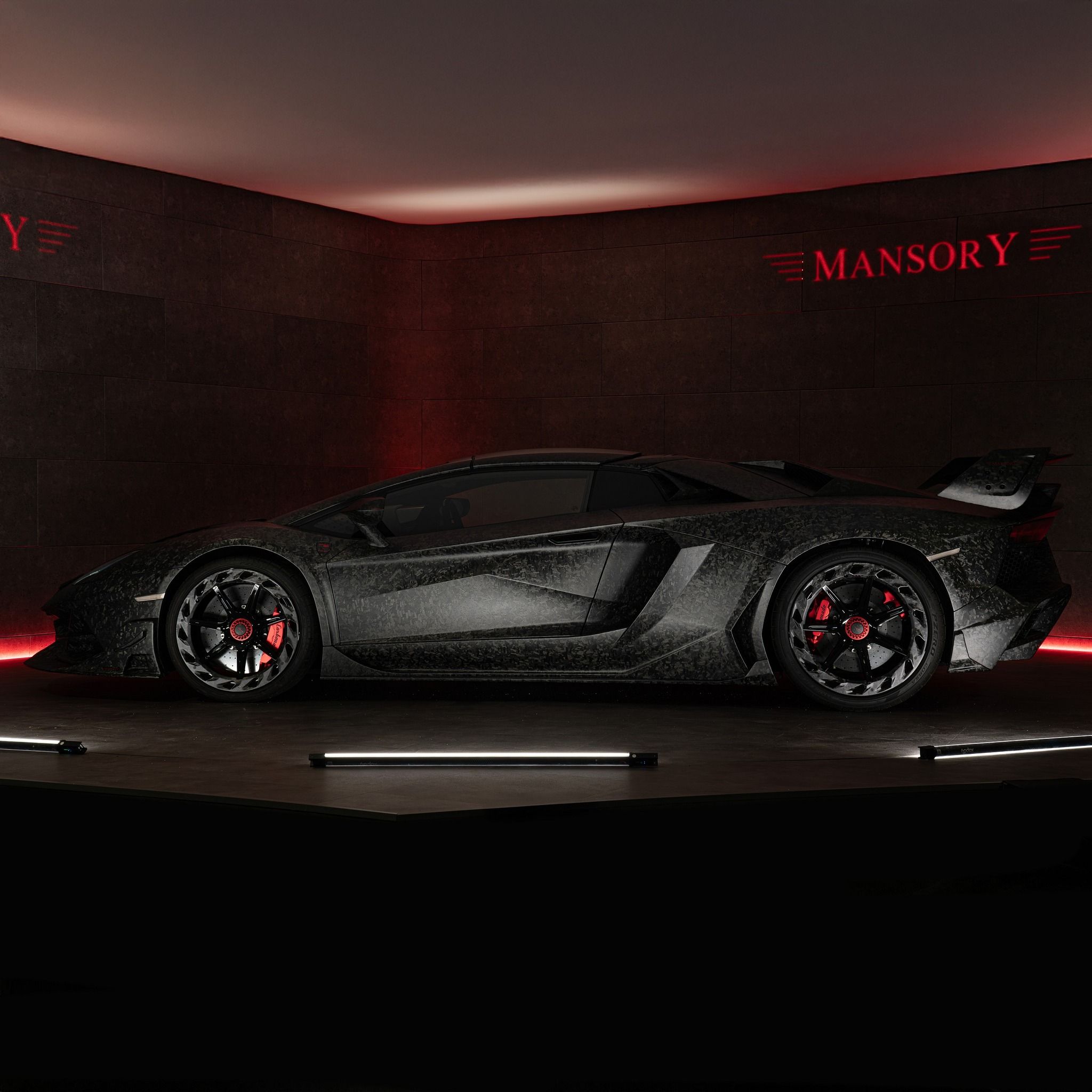 MANSORY Carbonado EVO: A Bespoke Lamborghini Aventador SVJ Roadster Redefined