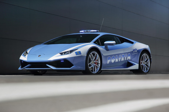 Automobili Lamborghini and Italian State Police: 20 Years of Service and Innovation