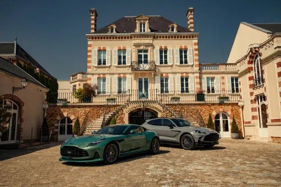 Aston Martin x Champagne Bollinger: Luxury Partnership