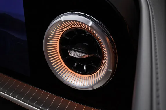 Inside the All-New Electric GLC: Luxury Meets MB.OS