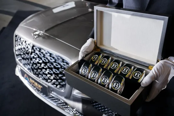 Bentley Delivers Largest Fleet of Flying Spur Mulliner Sedans to Galaxy Macau