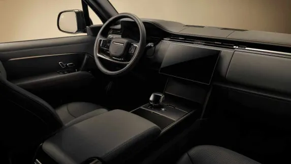 Range Rover SV Black 2025: Luxury, Innovation & Sensory Audio