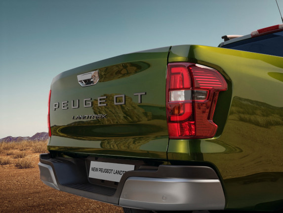 Discover the New Peugeot Landtrek: High-Performance Pickup
