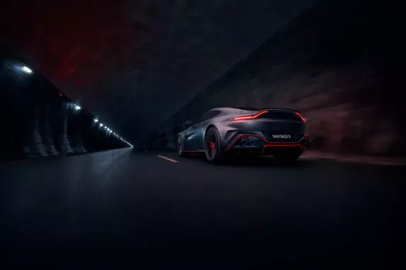 Aston Martin Vantage S 2025 – Ultimate Sports Car in Dubai