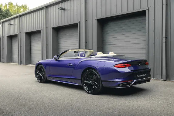 Vibrant in Violette: Bentley Continental GTC Speed Revives Historic Colour