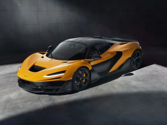 McLaren W1 & 750S Le Mans Debut at Monterey 2025