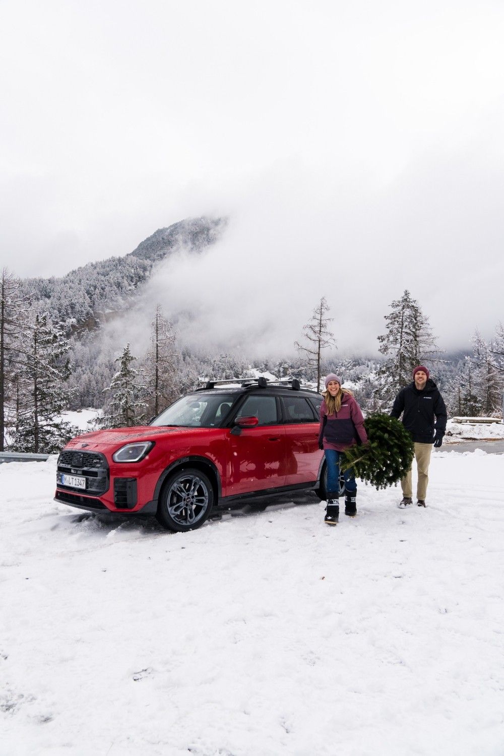 Celebrate the Holidays with MINI: Cooper Convertible & Countryman