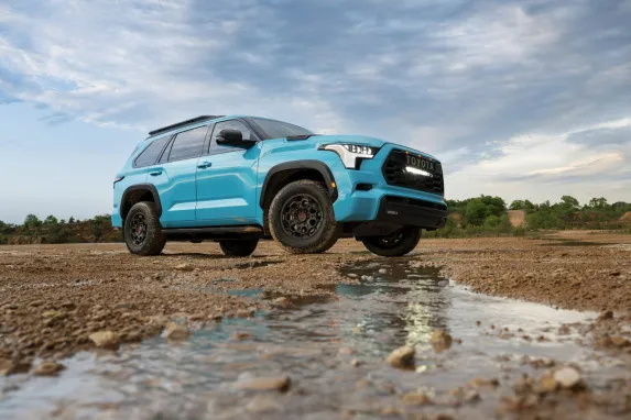 2026 Toyota Sequoia: A Premium Hybrid SUV with Luxury, Power & Tech
