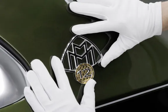 Mercedes-Maybach V12 Edition: Luxury & Legacy