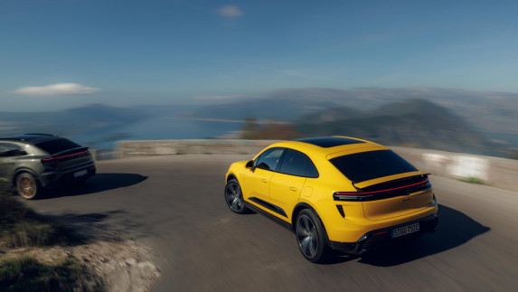 Hairpin Heaven: Porsche Macan Conquers Montenegro’s Kotor Serpentine