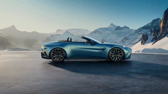 Aston Martin Vantage Roadster: Open-Air Thrills and Unmatched Performance