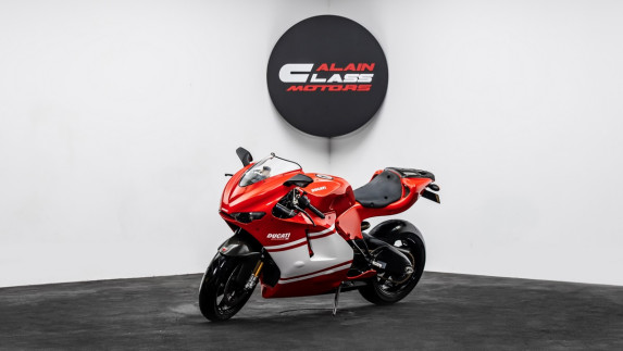 Brand New Ducati Desmosedici RR Arrives in Dubai