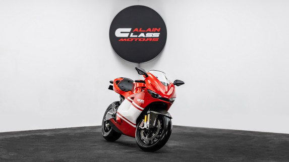 Brand New Ducati Desmosedici RR Arrives in Dubai