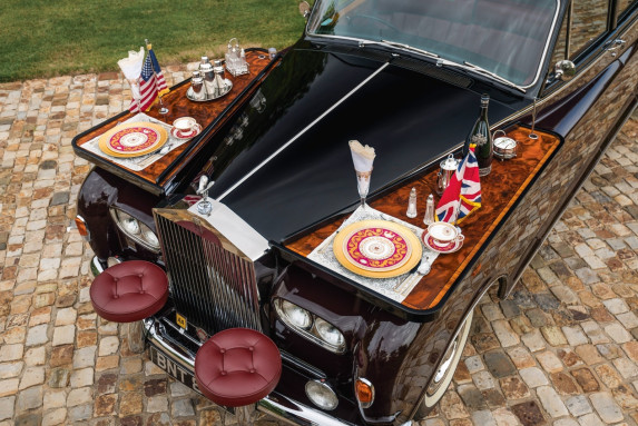 Rolls-Royce Phantom VI: The Ultimate Classic Luxury Car