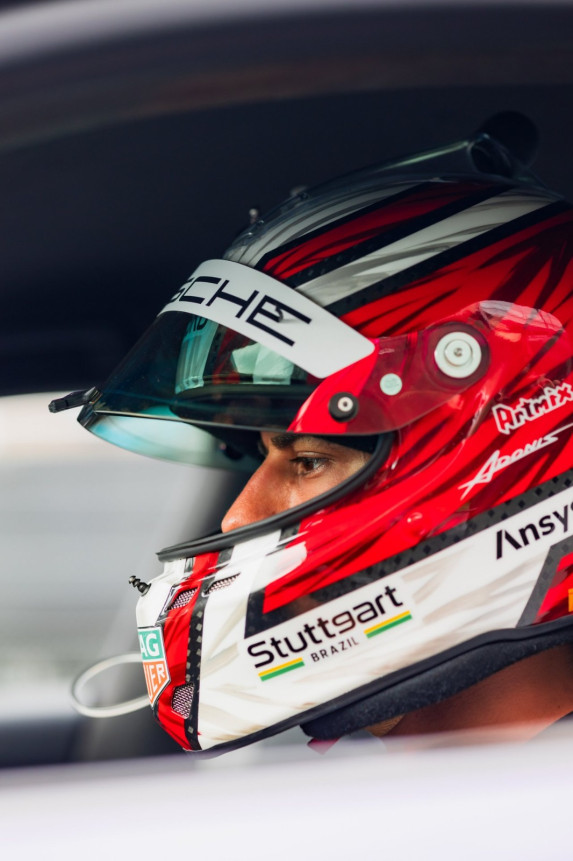 Porsche Taycan Sets New Electric Car Lap Record at Interlagos